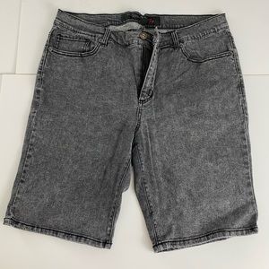 21Men Acid Wash Jean Shorts